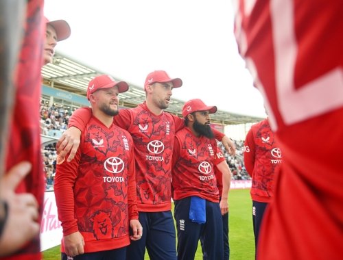 Guaranteed Tickets to all 3 T20Is and all 3 ODIs - NZ v ENG