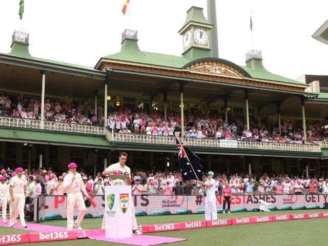 The Ashes Series 2025-26 - Official Hotel and Ticket Packages to Australia to watch England face Australia