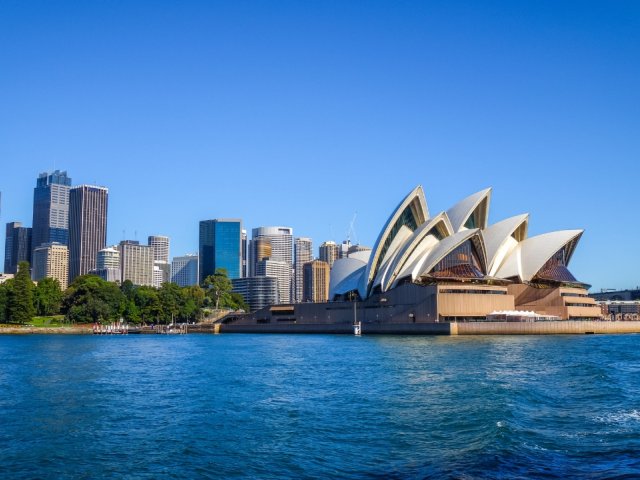 The Ashes Series 2025-2026 - Official  Packages to Australia to watch England face Australia - Sydney Opera House