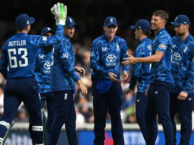 England Cricket Tour to New Zealand - All 3 T20's and ODIs including international travel
