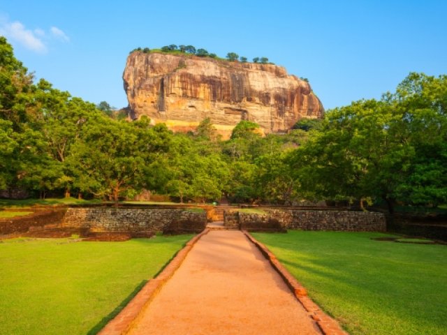Sigiriya Rock, Sri Lanka - optional excursion