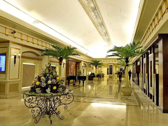 Pearl Continental Hotel Rawalpindi lobby